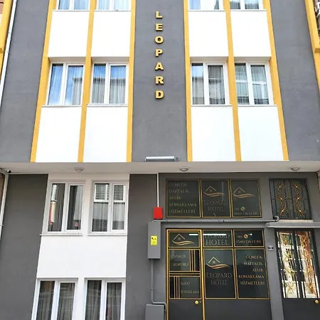 Leopard בית אירוח