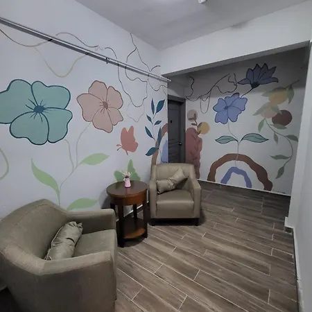 Leopard בית אירוח *